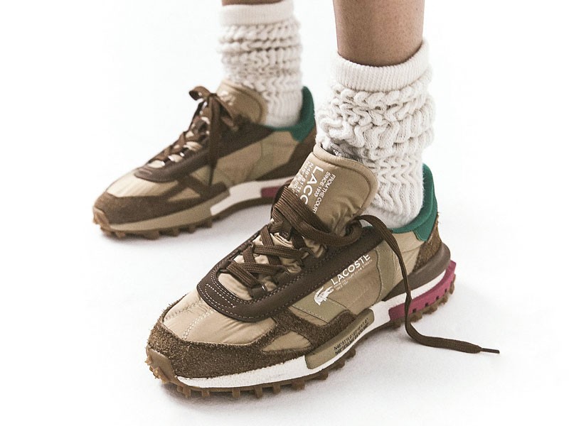 Urban sports sneakers