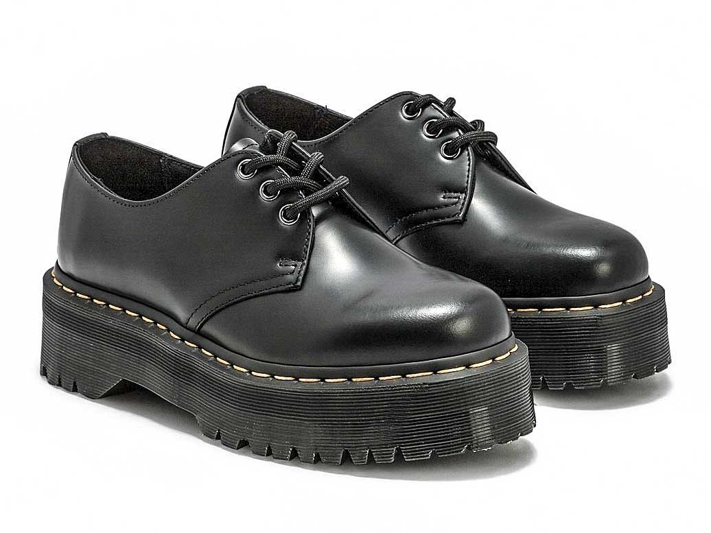 Zapatos bajos acordonados 