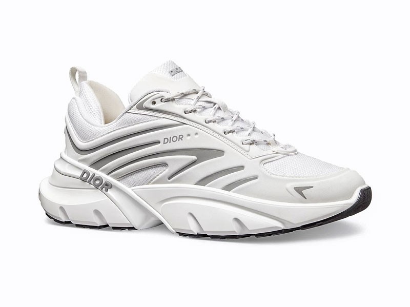 Chunky sneakers