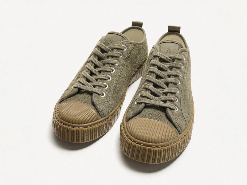 SNEAKERS ZAPA ZAPATILLA RETRO SLIM CALZADO TENDENCIA PRIMAVERA VERNAO 2026 2027 SERMA16712260520512-e2.jpg Men’s sneakers strengthen greens, gum soles and low profiles