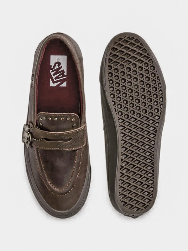 MOCASINES HIBRIDOS TENDENCIA CALZADO TEMPORADA OTOÑO INVIERNO 2027 SERMA 159 36828304_70315323_1000.jpg Los mocasines híbridos combinan códigos clásicos y sport