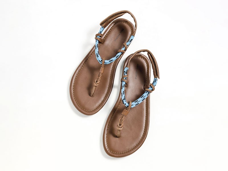 Flip-flops: minimal delicacy