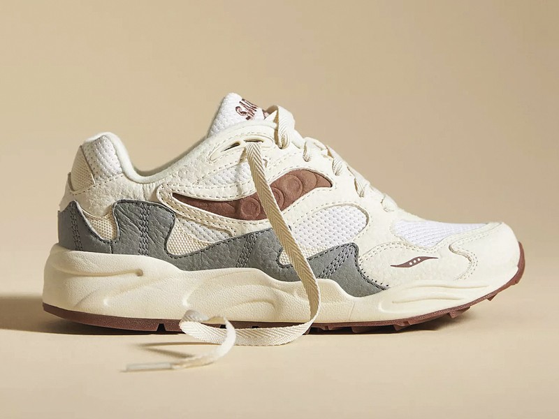 Urban sports sneakers