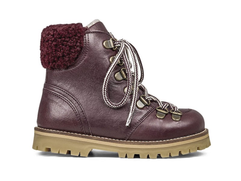 Boots / booties: for greater warmth