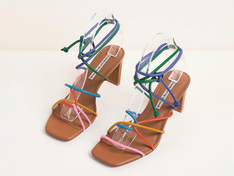 FOTO-6.jpg Charlotte Stone: The explosion of color as a design identity