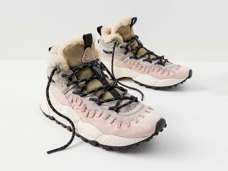 FLOWER MOUNTAIN sneakers: Asian DNA and international success