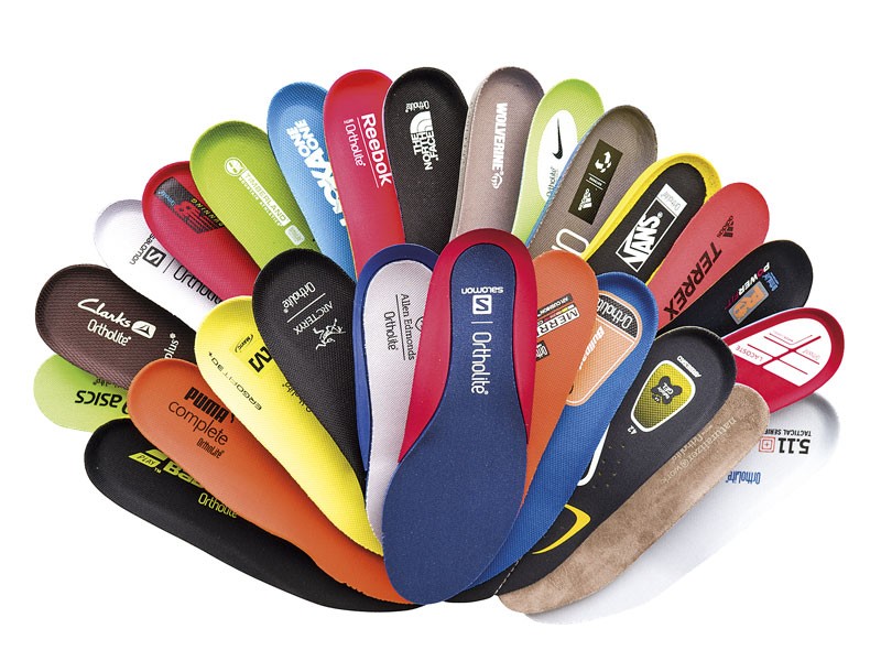 Insole with thermal barrier