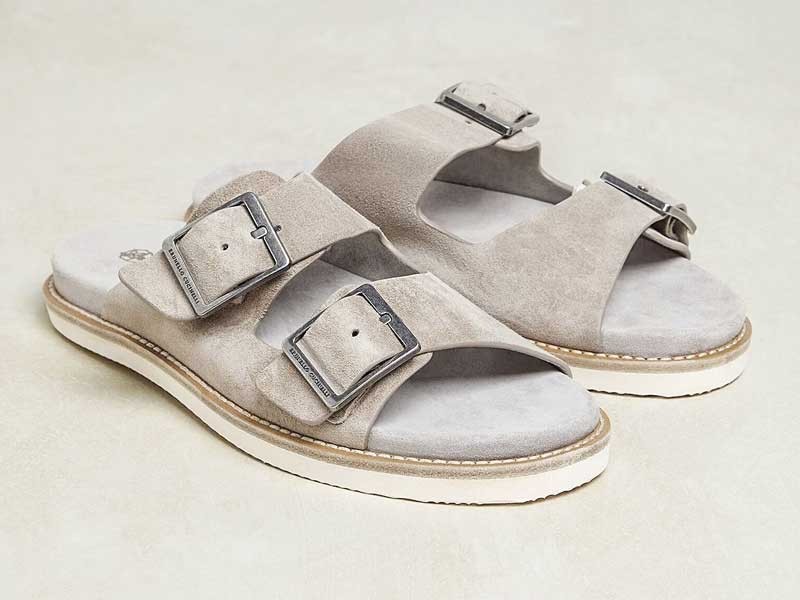 Classic sandals: Renewal on traditional models