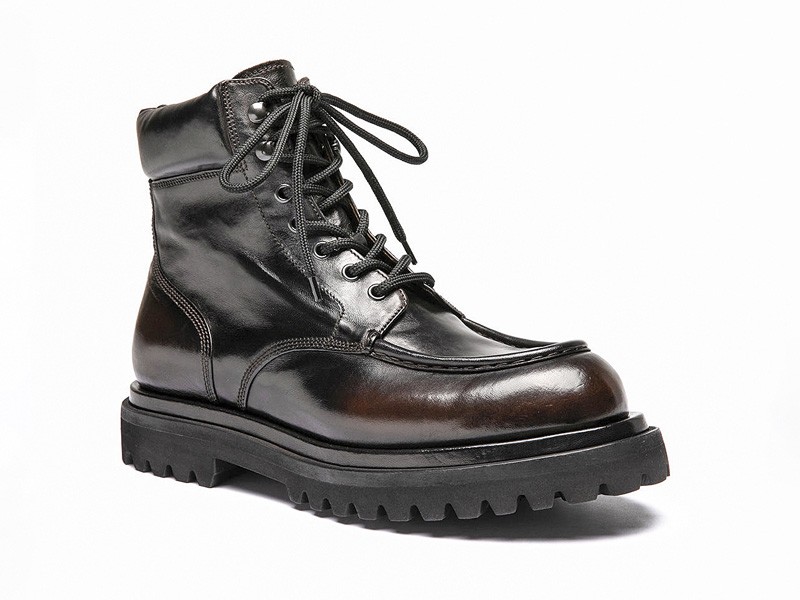 Botinetas bajas acordonadas