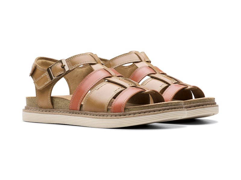 Flat sandals