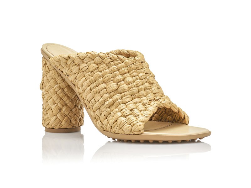 High heel sandals: Updated retro