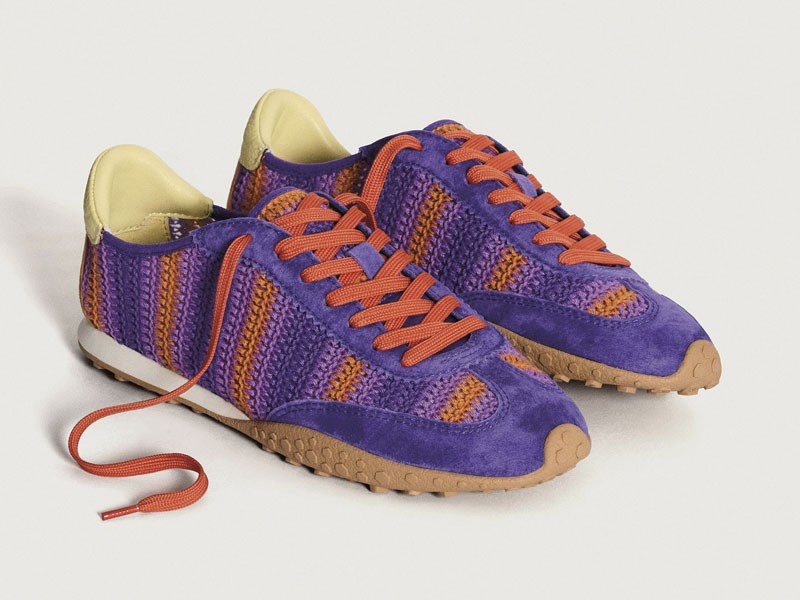Classic sneakers: casual sport