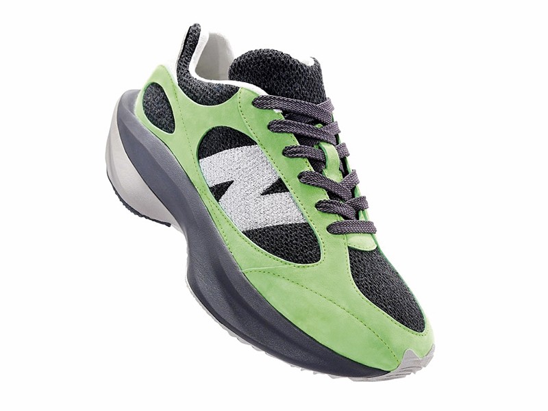 Urban sports sneakers