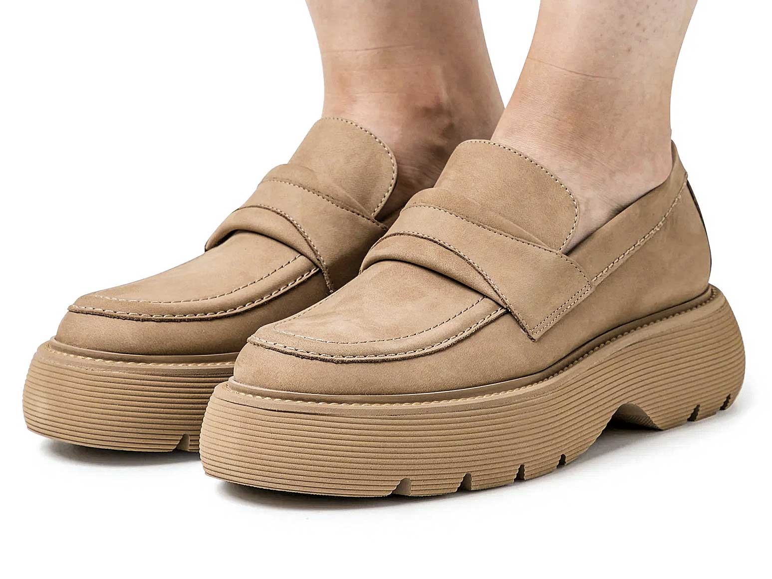 Mocasines bajos: Con detalles para diferenciarse