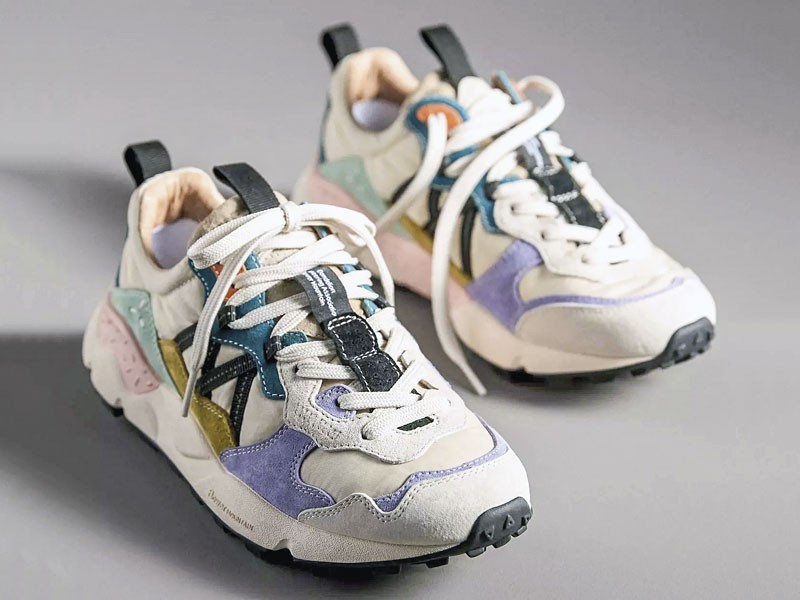 Zapatos / zapatillas: Atractivos, por colores y formas