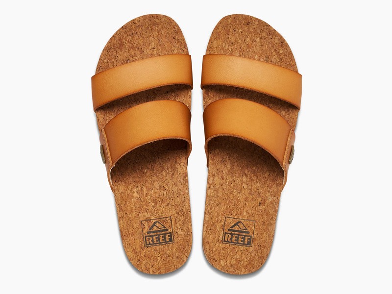 SPRING-SUMMER 23/24. The new REEF slides: made of EVA and cork, with an anatomical insole