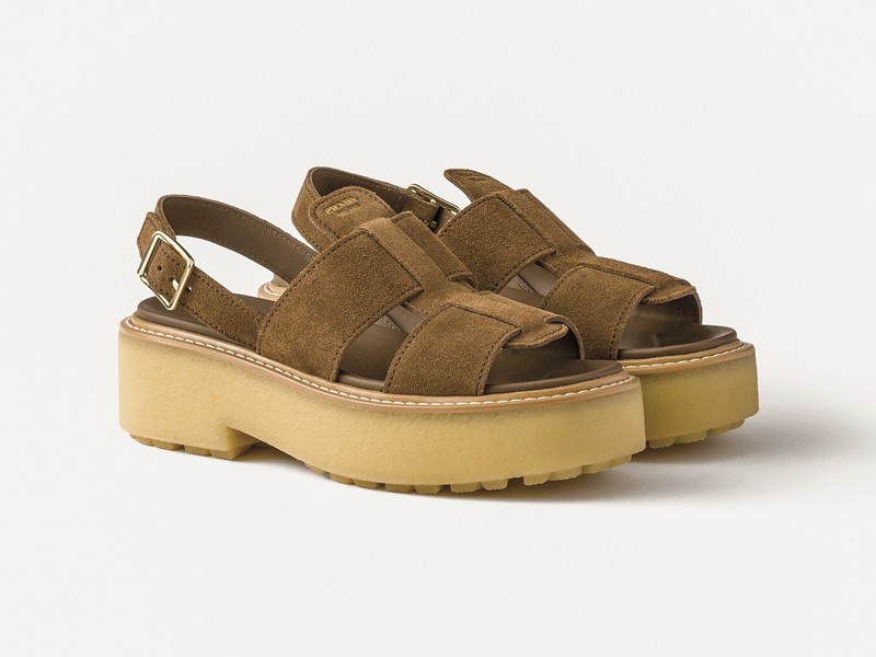 PLATAFORMAS MUJER CALZADO TENDENCIA PRIMAVERA VERNAO 2026 2027 SERMA167cq5dam.web.hebebed.2400.2400-(41).jpg Women’s platforms elevate weaves, bases and volume