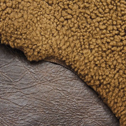 Tendencias en mocasines mujer 2026 efecto shearling