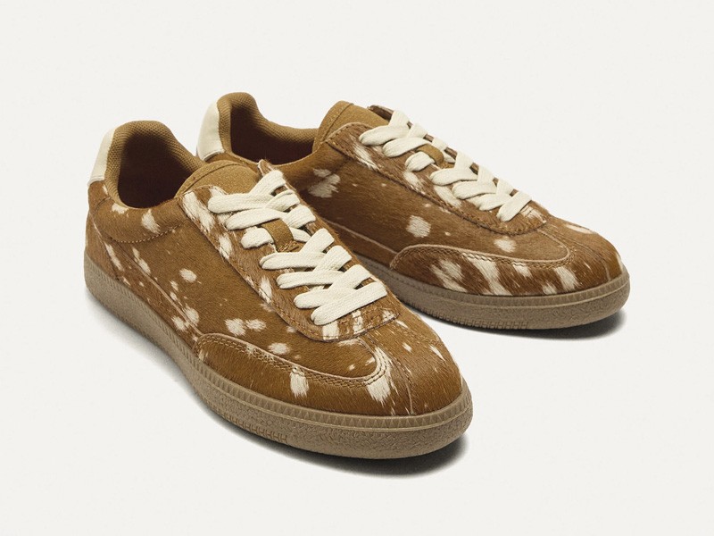 Animal-print sneakers with graphic uppers and contrast details