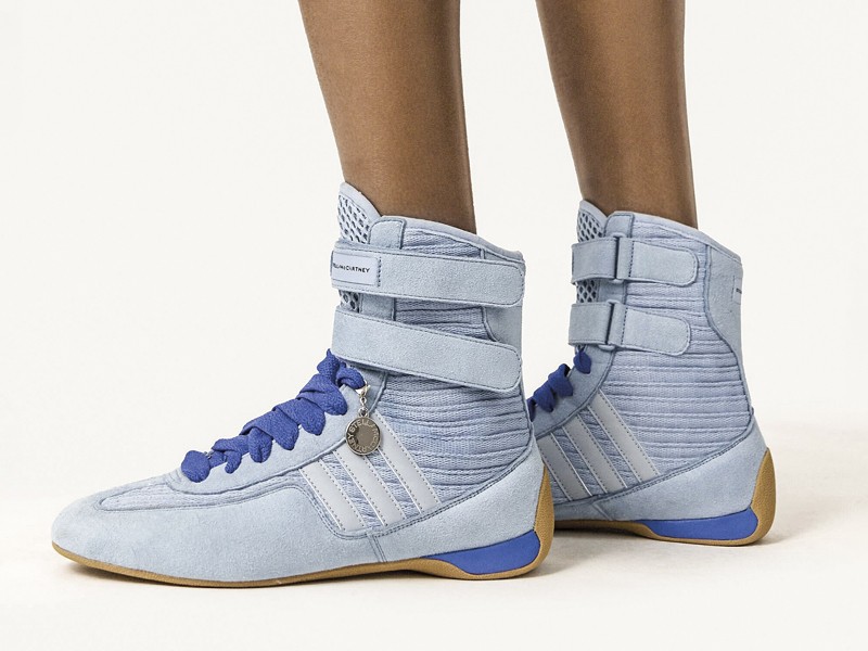 Urban boxing boots with tall shafts and statement lacing