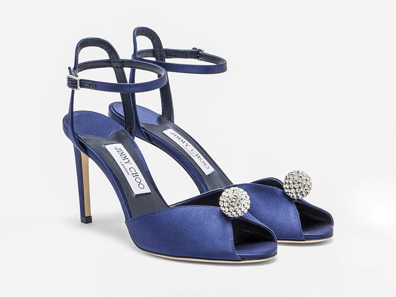 Earth and blue tones differentiate high-heeled sandals