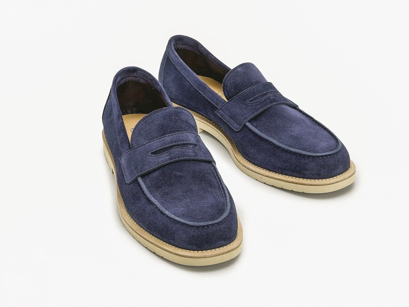 MOCASINES MSPORT HOMBRE CALZADO TENDENCIA PRIMAVERA VERNAO 2026 2027 SERMA1670400026067714_BLUE_A1.jpg Mocasines sport actualizan suelas, color y capelladas blandas