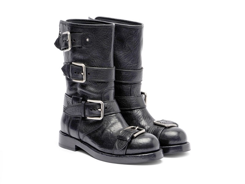 TENDENCIAS OTOÑO INVIERNO 2026 MUJER BOTAS BIRKEN CALZADO SERMA FOTO-3.jpg BIKER BOOTS in the pole position of the winter