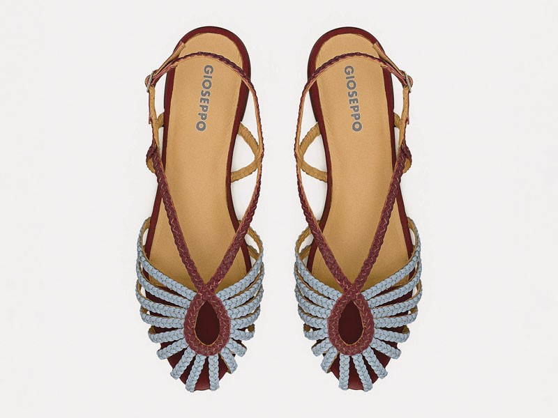 Fisherman sandals update textures, color and straps