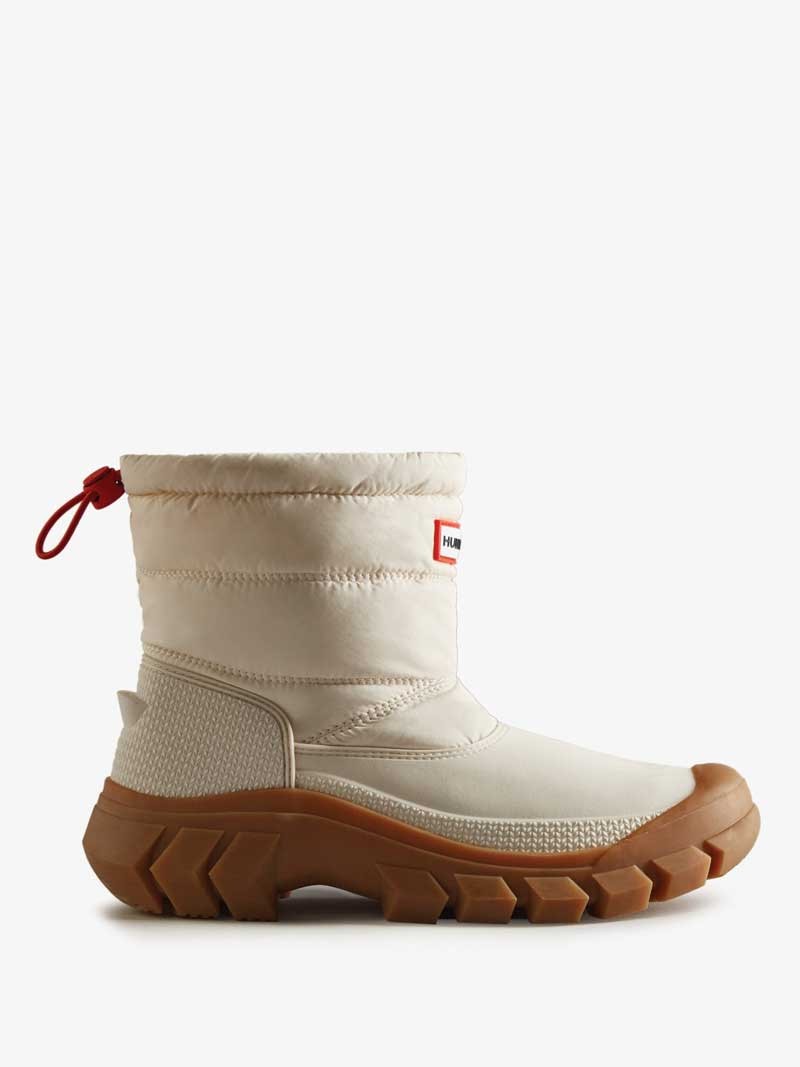 HUNTER snow boots also burst into urban fashion