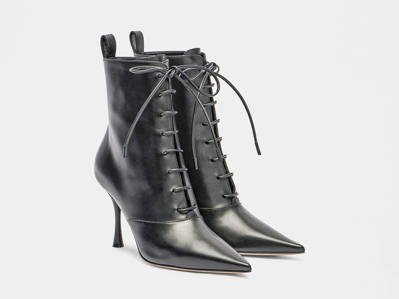 BOTAS BOTINETAS ACORDONADOS MUJER TENDENCIAS OTOÑO INVIENRO 2026 SERMA 156P01063978.jpg Botinetas acordonadas de vestir