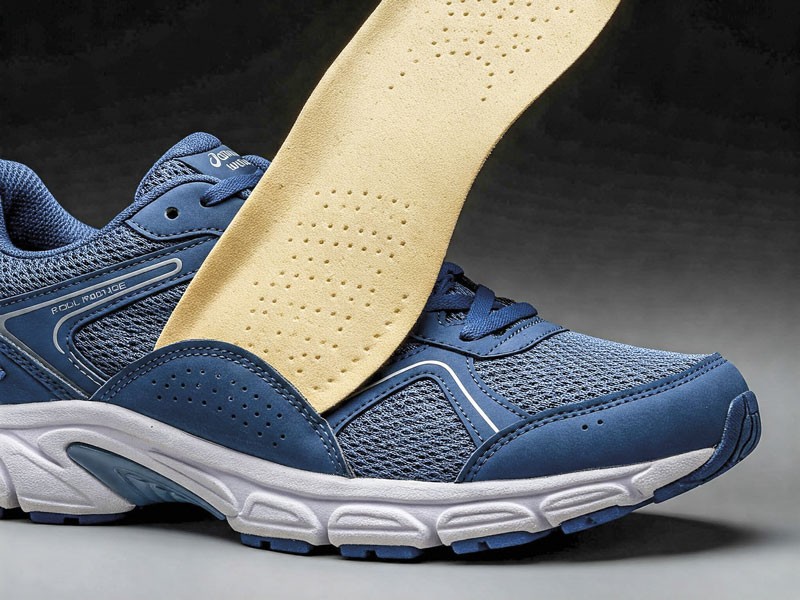INSOLES: Memory Foam, Gel, or EVA?