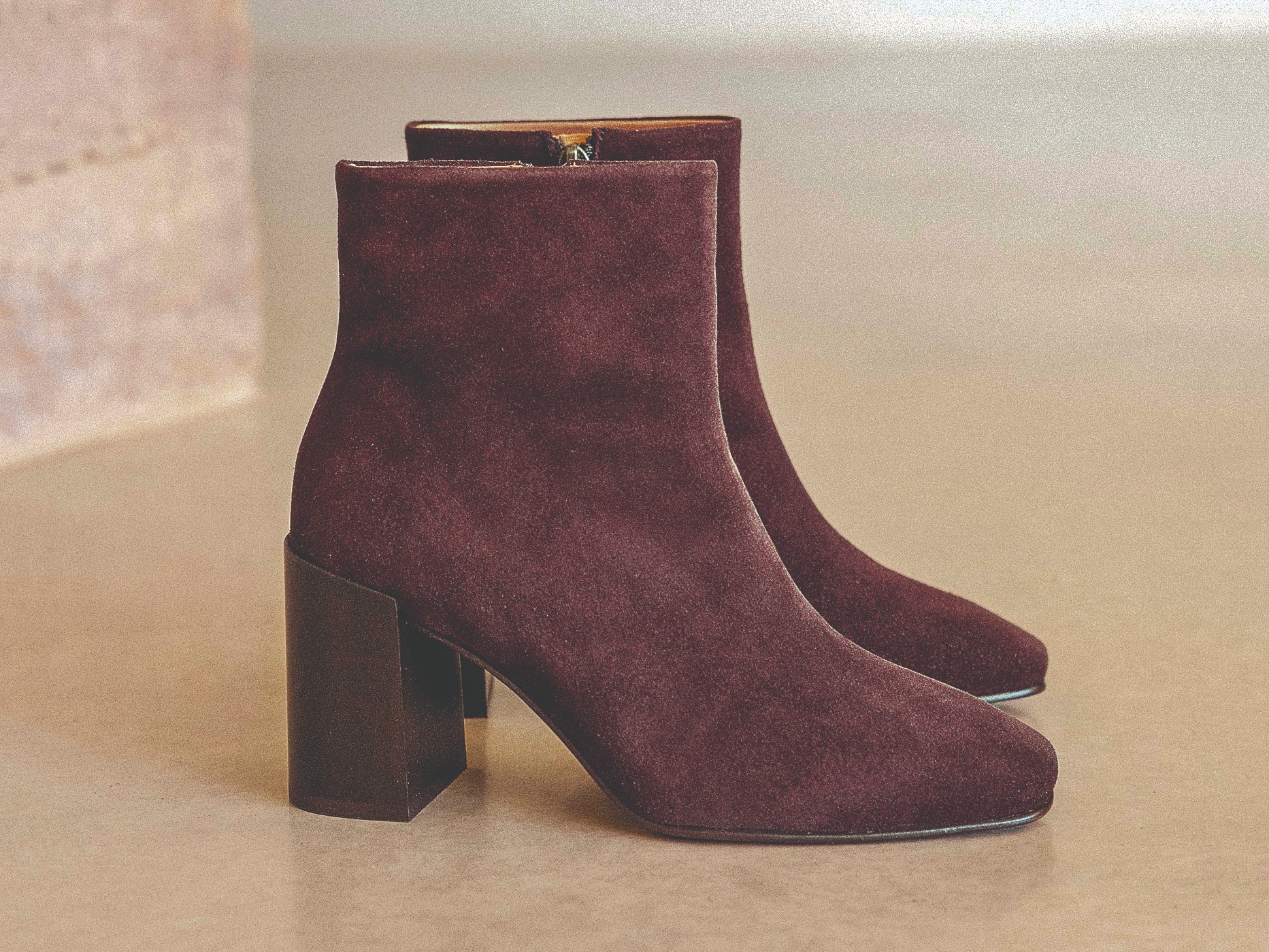 Rojo Merlot y Chocolate Truffle. ¿Serán los colores favoritos para el próximo invierno?