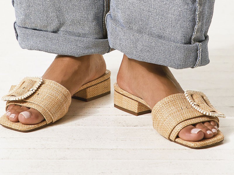 Flat Slides / Sandals