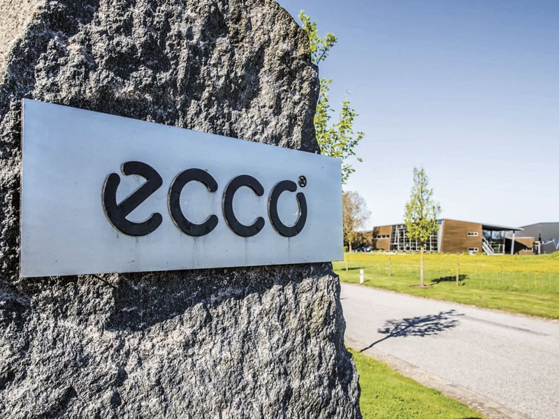A tono con las tendencias para prolongar la vida de los calzados, ECCO recibe productos de segunda mano para su recuperación.