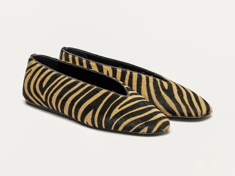 Ballerinas animal print impulsan superficie y contraste