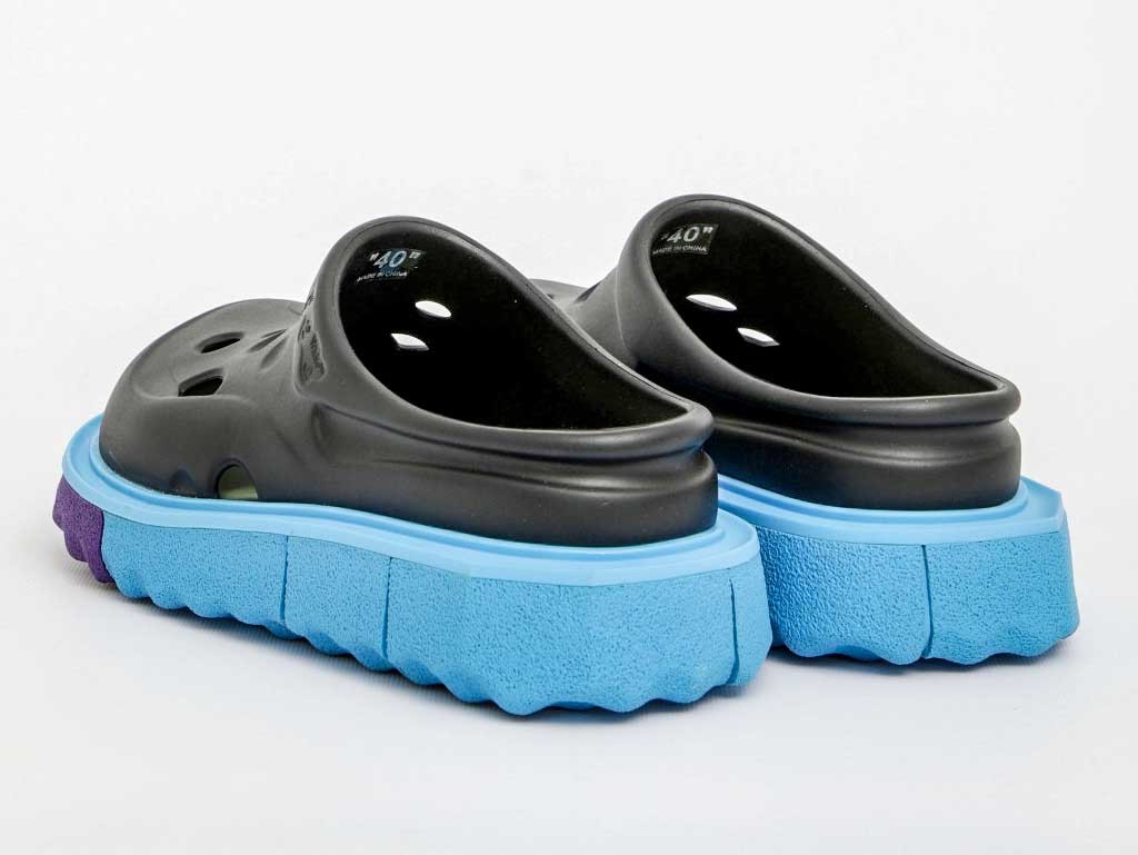 The new OFF WHITE injected clogs are a hit