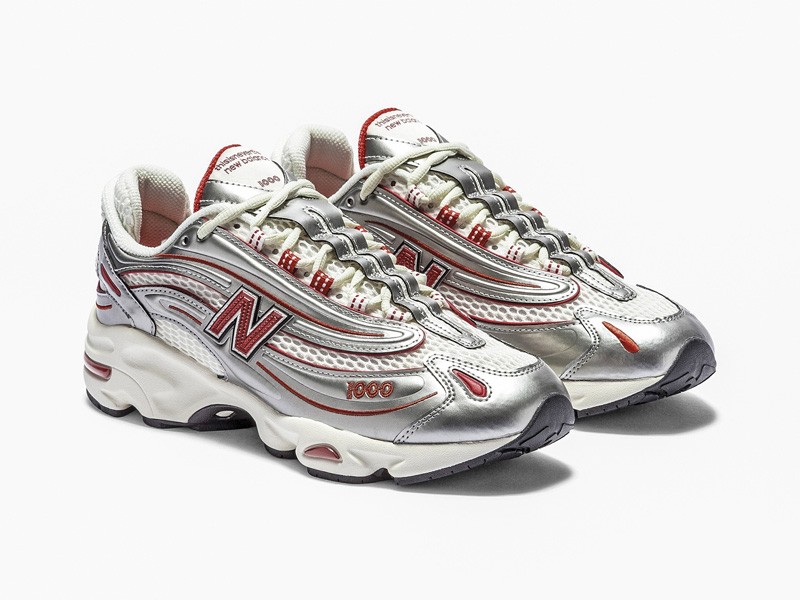 Performance sports sneakers