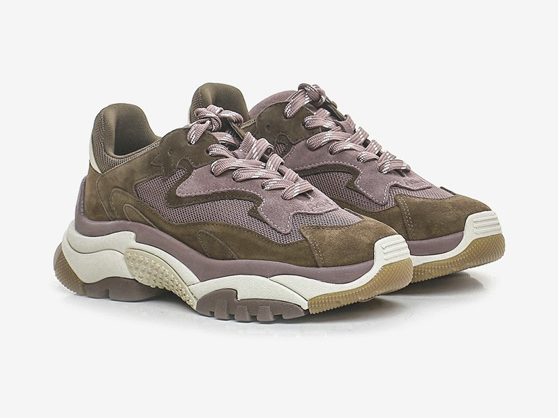 SNEAKERS CHUNKY HOMBRE TENDENCIA CALZADO TEMPORADA OTOÑO INVIERNO 2027 SERMA 159 166271-196478-0.jpg Las sneakers chunky masculinas suman volumen y color