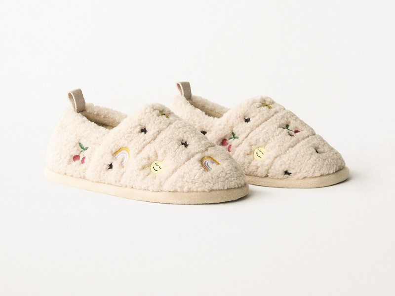 Los cozy shoes amplían la oferta de pantuflas infantiles