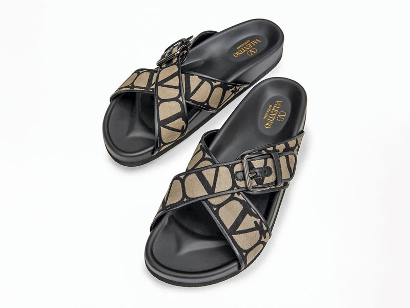 Chanclas con tiras