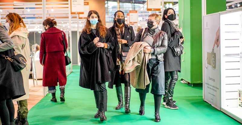 With more visitors and exhibitors, the Paris fair disseminated Spring-Summer fashion content