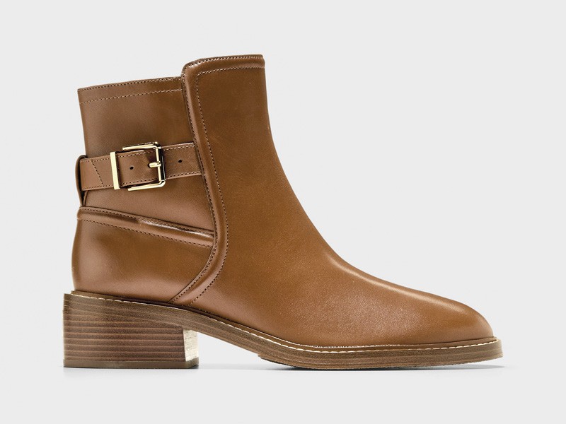 Hardware and panels strengthen chunky-based booties