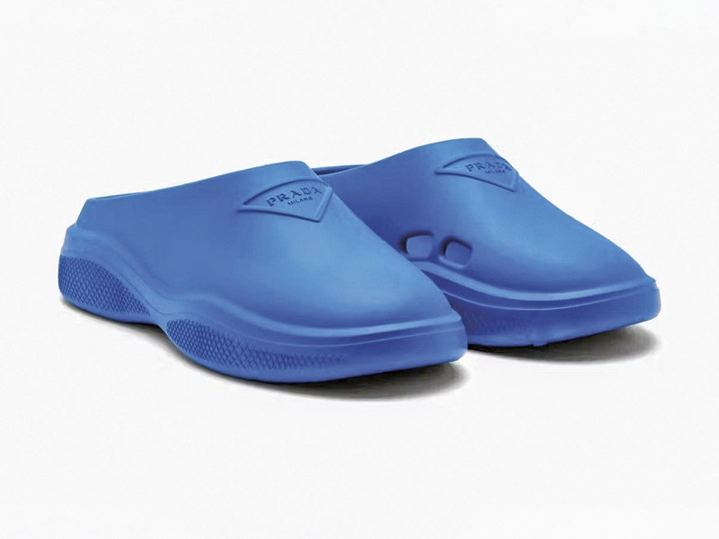 ZUECOS INYECTADOS MUJER CALZADO TENDENCIA PRIMAVERA VERNAO 2026 2027 SERMA1671682703660-prada-foam-rubber-mule-shoes-colorways-price-5.jpg Injected clogs expand volume, color and relief