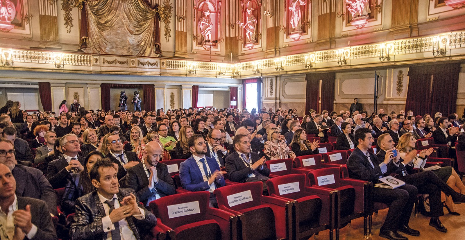 Se realizó el Congreso Mundial del Calzado en Nápoles