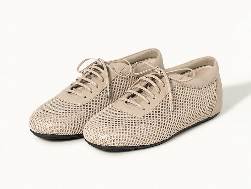 ACORDONADOS MUJER CALZADO TENDENCIA PRIMAVERA VERNAO 2026 2027 SERMA 157GM0026030498365_0_THNAIL_ORGINL_20260311144301117.jpg Women’s lace-ups combine openwork, toes and laces