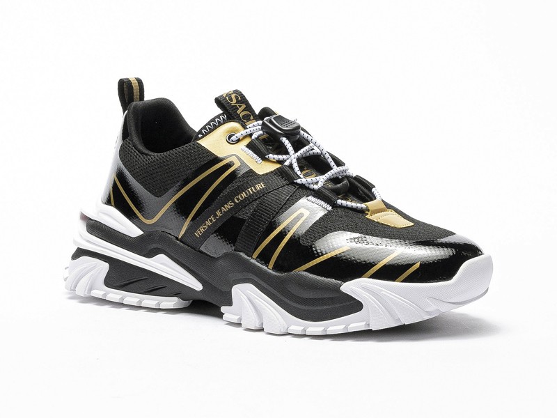 Urban sports sneakers