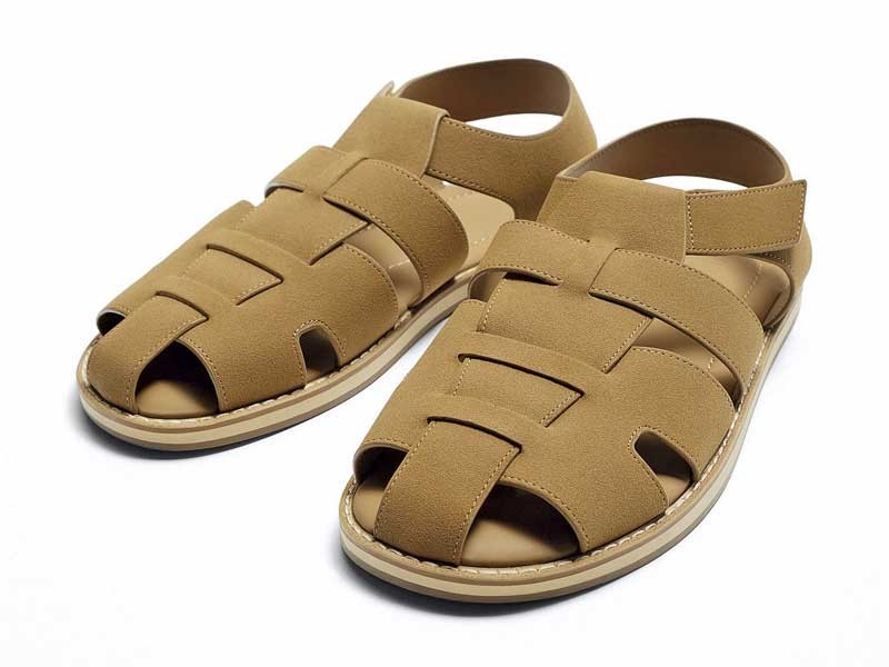 Classic sandals: Renewal on traditional models