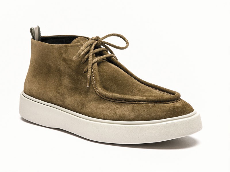 Lace-up casual booties