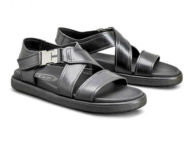 Classic sandals: Renewal on traditional models