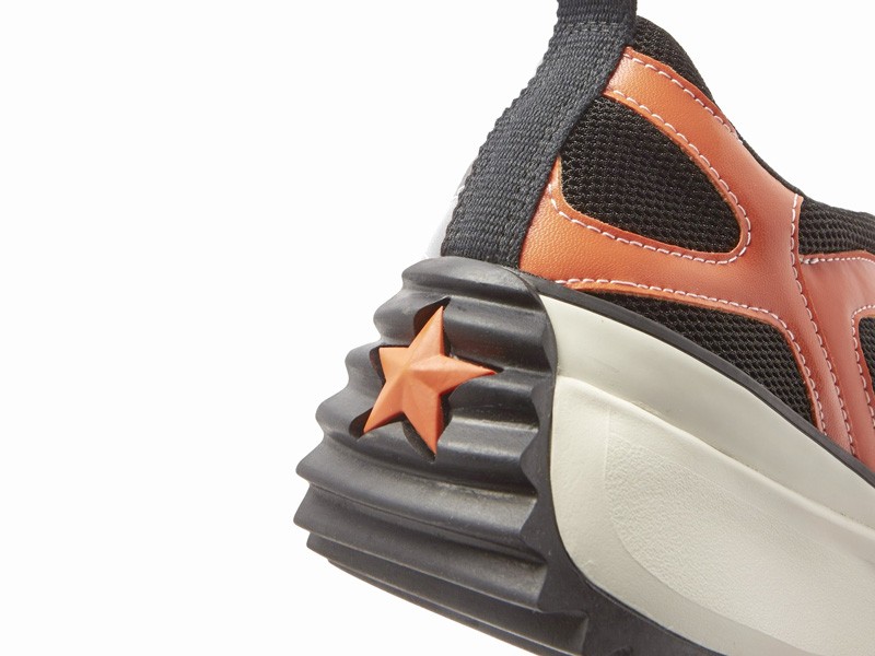 CONVERSE undergoes a renovation towards a retro-futuristic style